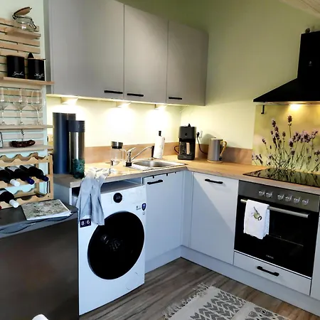 Weingarten Apartment *